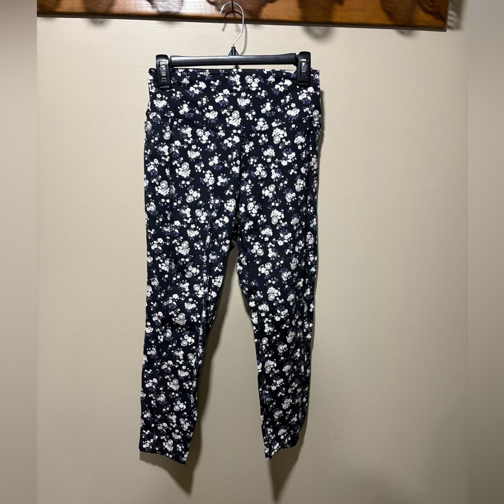 PINK Floral Leggings